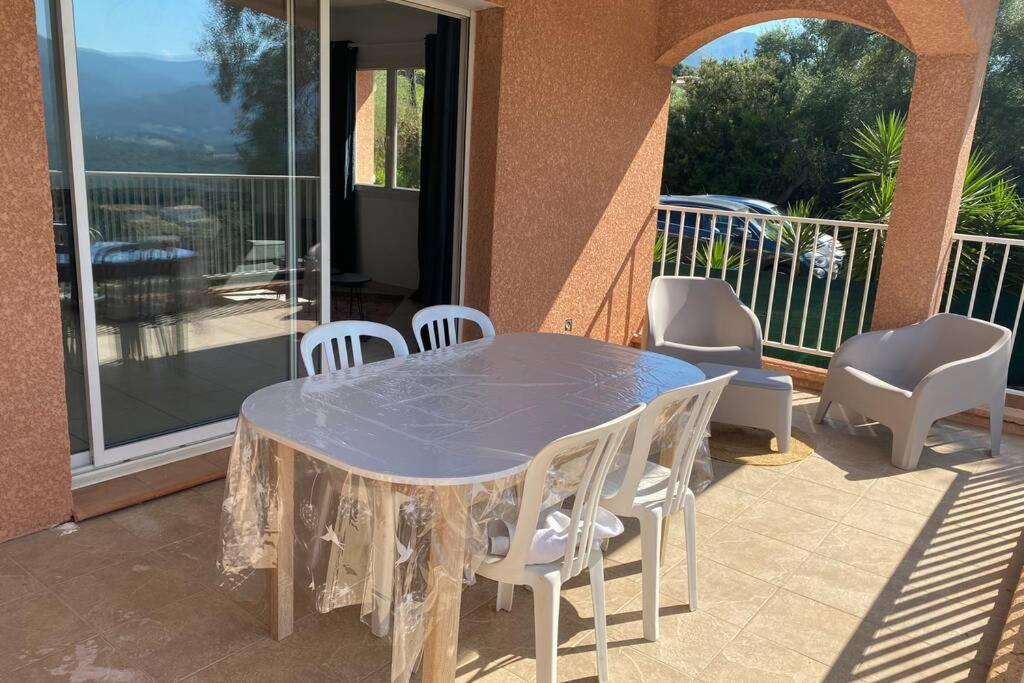 Joli F3 De 60M2 Avec Balcon Apartamento Bastelicaccia Exterior foto