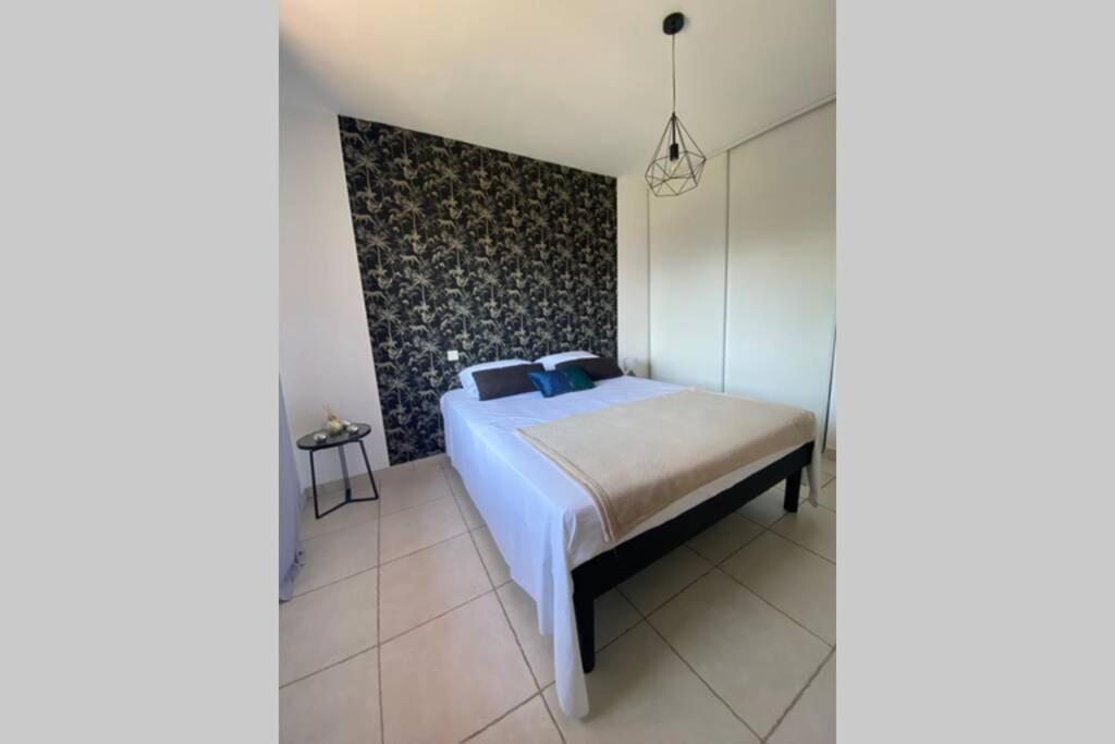 Joli F3 De 60M2 Avec Balcon Apartamento Bastelicaccia Exterior foto