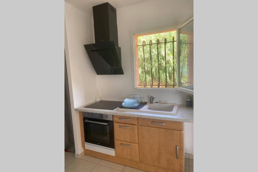 Joli F3 De 60M2 Avec Balcon Apartamento Bastelicaccia Exterior foto